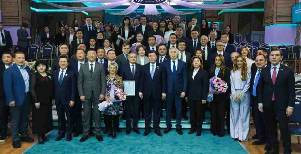 AMANAT партиясы «Қарызсыз қоғам» жобасының 2025 жылғы нәтижелерін жариялады