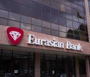 Евразийский банк меняет правила переводов по картам