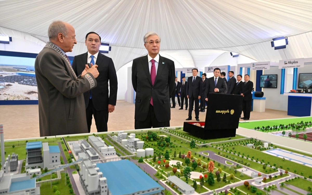 Тоқаев Жамбыл облысында ірі инвестициялық жобалармен танысты