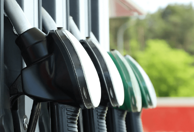 Казахстан превратился в теневого поставщика дешевых ГСМ в сопредельные государства