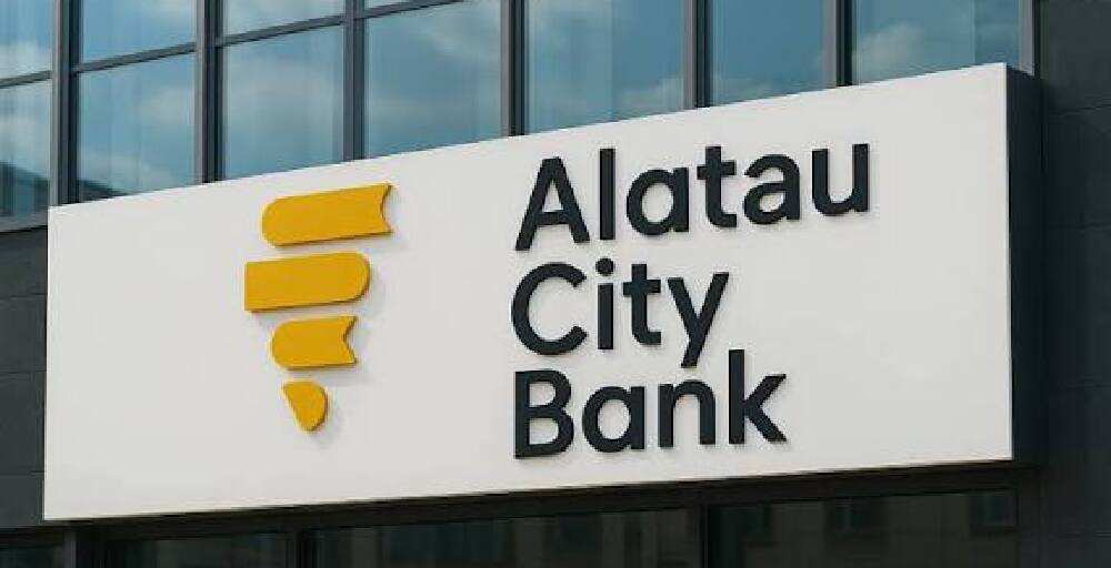 Alatau City Bank предупредил клиентов о выходных по валютным платежам