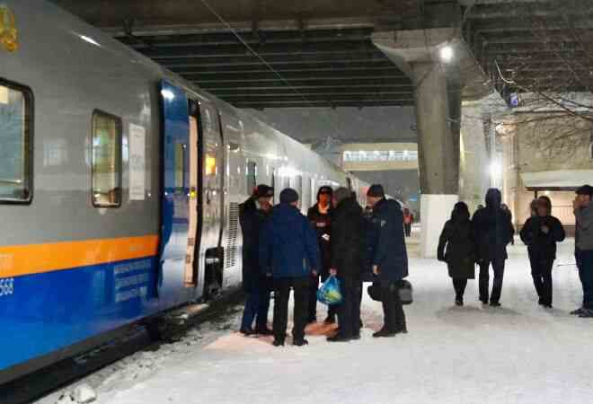 Пойызда қандай заттарды алып жүруге болмайды?