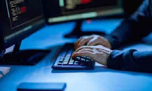 Шетелдік алаяқтар Алматыда call-орталық ашып алған 