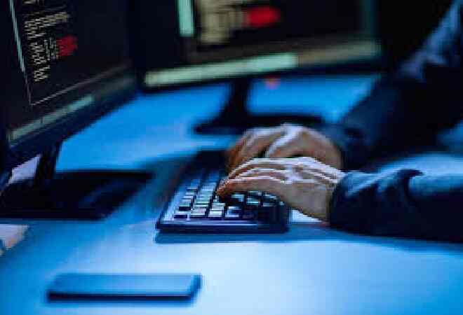 Шетелдік алаяқтар Алматыда call-орталық ашып алған 