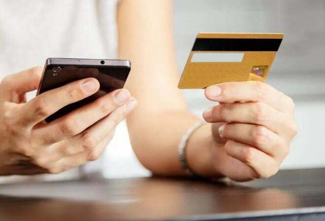 Банктер мобильді аударымдар туралы деректерді салық органдарына береді