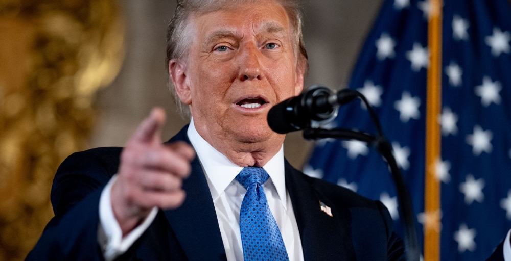 Трамп Гренландия тұрғындарына 1 млн доллардан төлеу мүмкіндігін қарастыруда