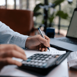 Казахстанцам до 1 марта нужно выбрать специальный налоговый режим