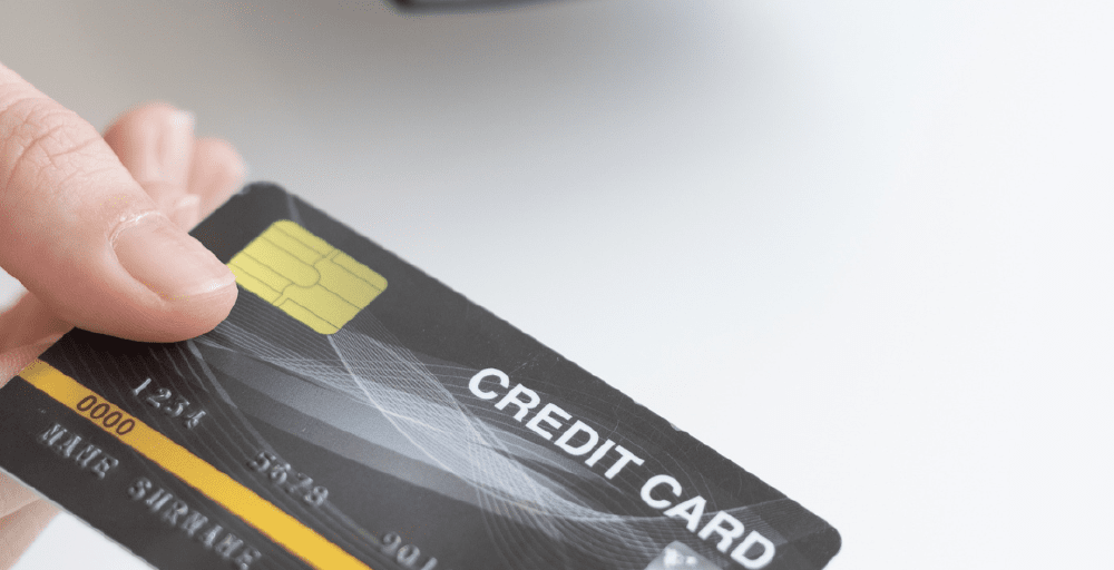 Казахстанцы стали реже брать кредиты из-за высокой базовой ставки