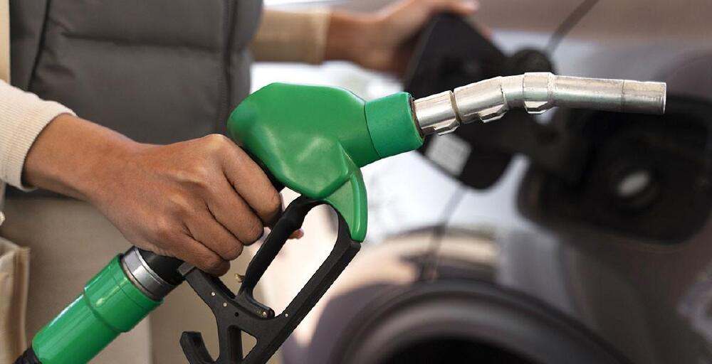 Энергетика министрі: Бензин бағасының күрт өсуіне жол берілмейді