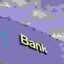 Банки все еще должны государству более 1 трлн тенге