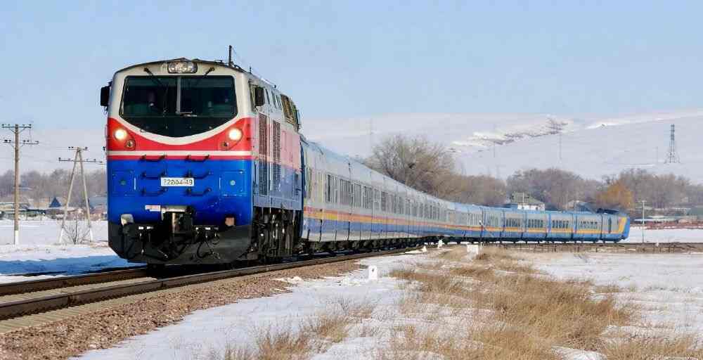  60 жастан асқан жолаушылар пойызда жеңілдікпен жүреді 