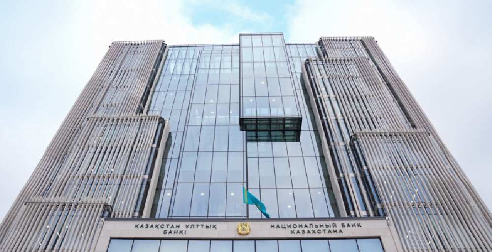 В Казахстане определят порядок межбанковских мобильных переводов