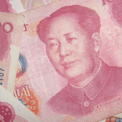 Банк ЦентрКредит обновил тарифы на переводы в юанях