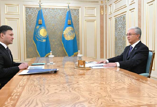 Президент &laquo;ҚазМұнайГаз&raquo; басшысы Асхат Хасеновті қабылдады 