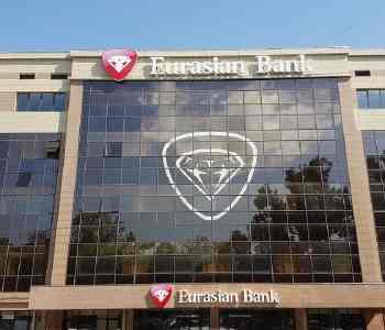 Евразийский банк предупредил клиентов о закрытии счетов