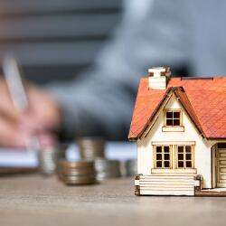 Екі жыл ішінде сатылған баспанаға 10% салық салынады