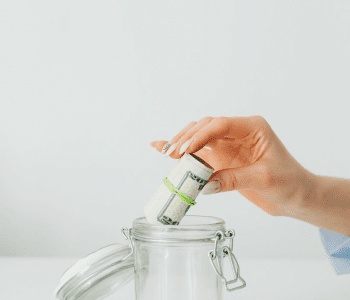 Объем депозитов в казахстанских банках снизился