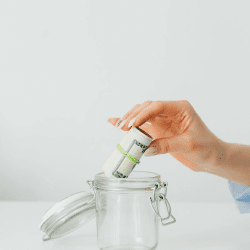 Объем депозитов в казахстанских банках снизился