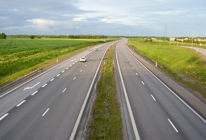 3 жылда 3,25 мың шақырым жол салуға 4,6 трлн теңге бөлінеді