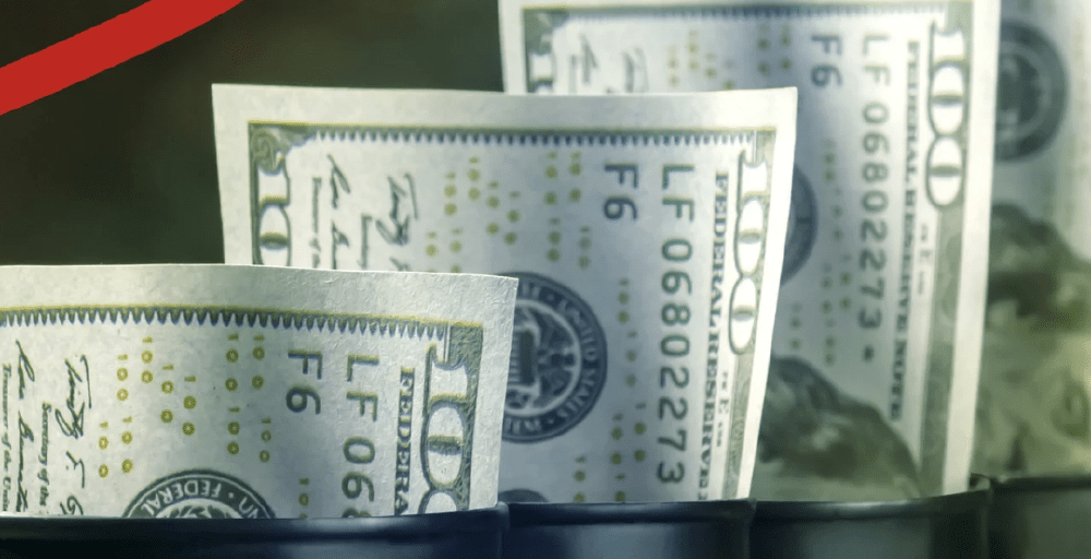 Укрепление доллара нивелирует поддержку тенге со стороны высоких цен на нефть