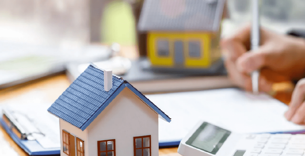 Отбасы банк будет больше помогать уязвимым семьям