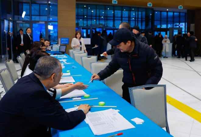 Нұрсұлтан Назарбаев референдумда дауыс берді