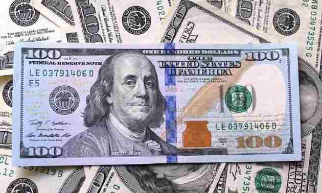 Доллар бағамы 1,5 жыл бұрынғы деңгейге қайта түсті