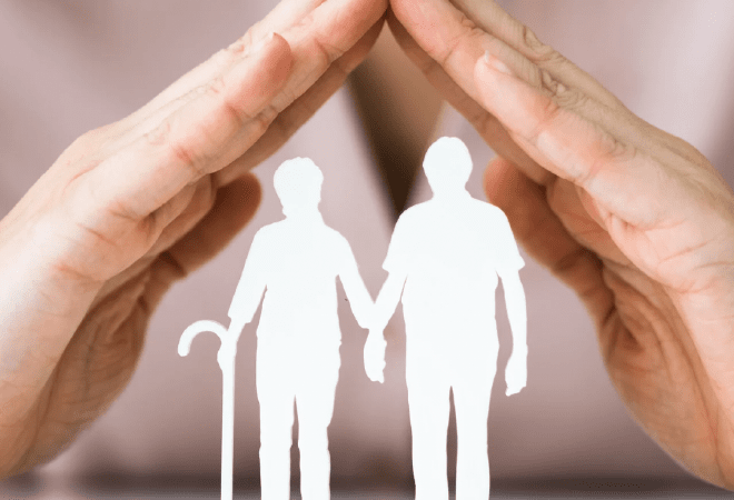 Казахстанцам могут разрешить передавать пенсионные накопления в частное управление