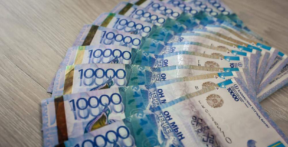 ​Қазақстанда ең жоғары жалақыны кім алады?  