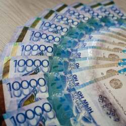 ​Қазақстанда ең жоғары жалақыны кім алады?  