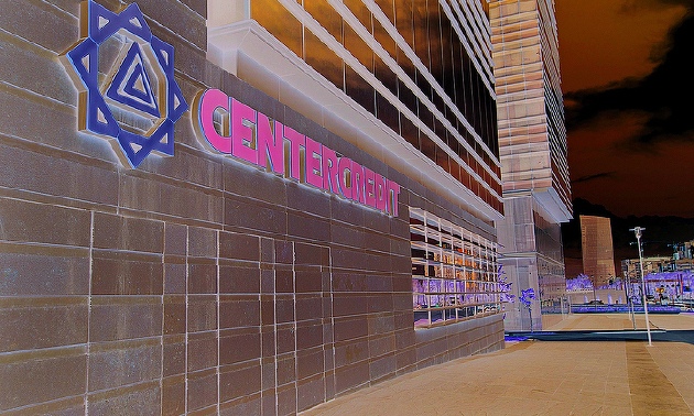 Банк ЦентрКредит с 12 мая меняет тарифы по валютным переводам для бизнес-клиентов