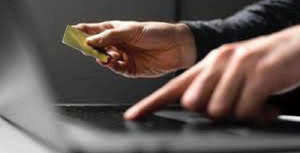  Қазақстандықтардың шоттары неге бұғатталды? 