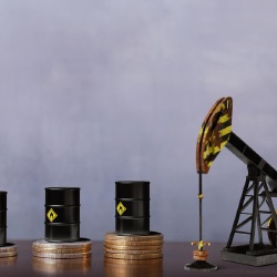 Китайцы продадут казахстанскую нефть за $250 млн