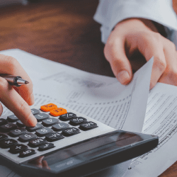 Налоговые органы хотят вывести из тени еще более 200 тысяч самозанятых казахстанцев