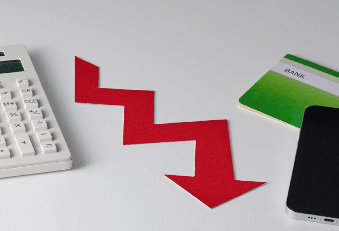 Казахстанские банки теряют миллиарды после повышения налога