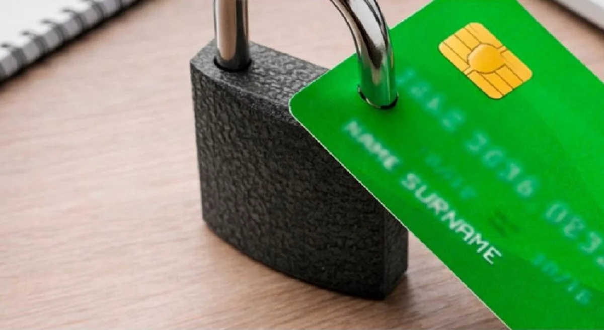 Банктік шот бұғатталған кезде не істеу керек?