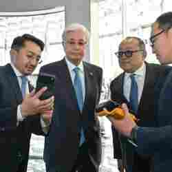 Қасым-Жомарт Тоқаевқа CryptoPay арқылы төлем жасау жүйесі таныстырылды