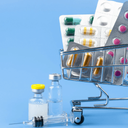 Снижение цен зафиксировано по 631 позиции лекарств в среднем на 24,6%