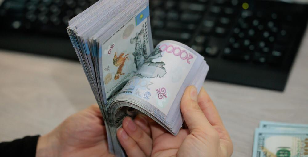 Мемлекеттік қызметшілердің жалақысы кезең-кезеңімен өседі