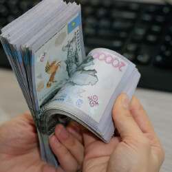 Мемлекеттік қызметшілердің жалақысы кезең-кезеңімен өседі