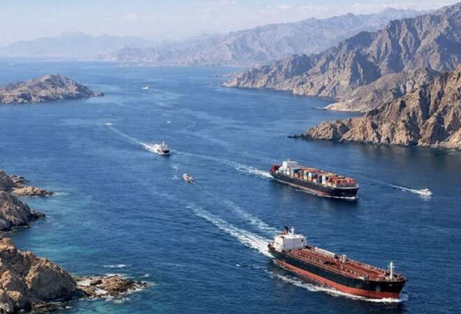 Ормуз бұғазы үшін жаңа коалиция: АҚШ теңіз қауіпсіздігін күшейтуді ұсынды