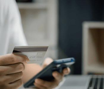 БЦК подключил Click to Pay: как платить в интернете без CVV