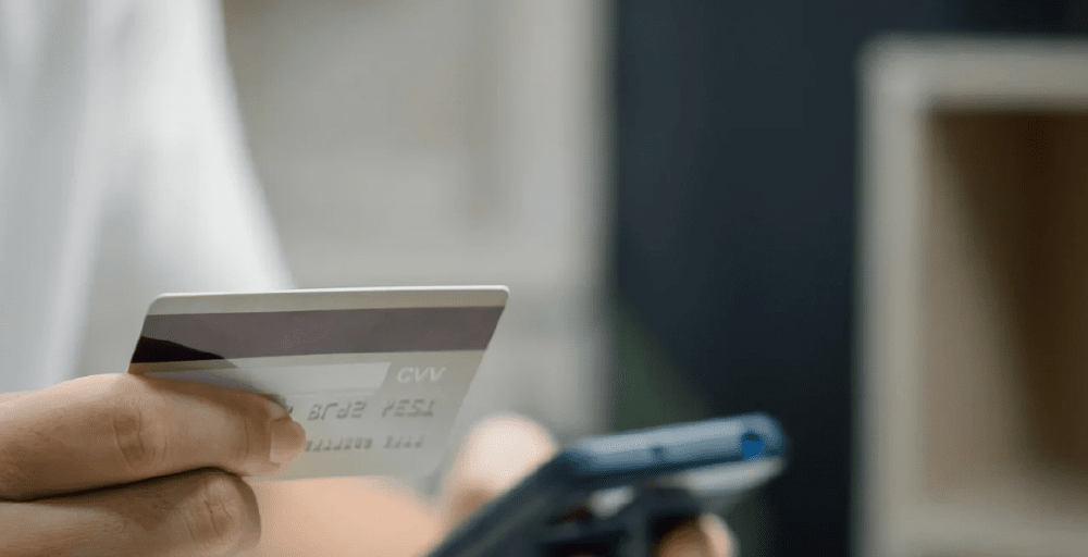 БЦК подключил Click to Pay: как платить в интернете без CVV