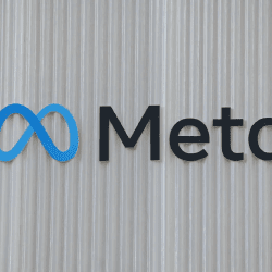 Жасанды интеллект дәуірі: Meta  8 мың қызметкерін қысқартты