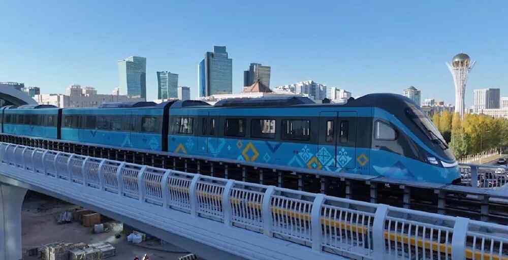 LRT алғашқы екі аптада 200 млн теңгеге жуық табыс тапты
