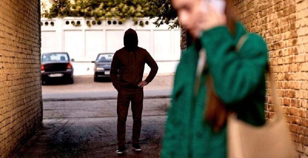 Сталкинг үшін жаза күшейтілуі мүмкін: 5 жылға дейін бас бостандығынан айыру ұсынылды