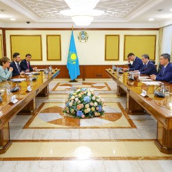 Бектенов обсудил инвестиции с ЕБРР, ExxonMobil и Marubeni