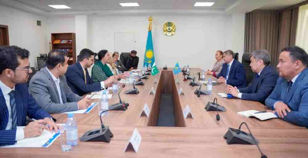 Казахстан и Пакистан расширят сотрудничество в сфере науки и высшего образования