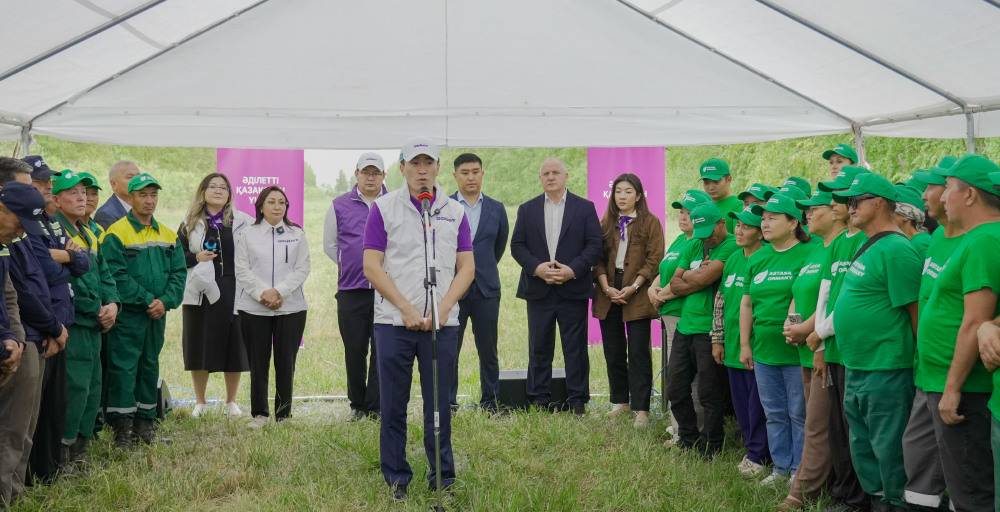 &laquo;Әділет&raquo; партиясы Астанада тұрғындармен кездесіп, сайлауалды бағдарламасын таныстырды