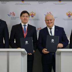 Казахстан и &laquo;Росатом&raquo; подписали контракт на строительство АЭС